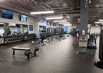 Gyms in Laval .